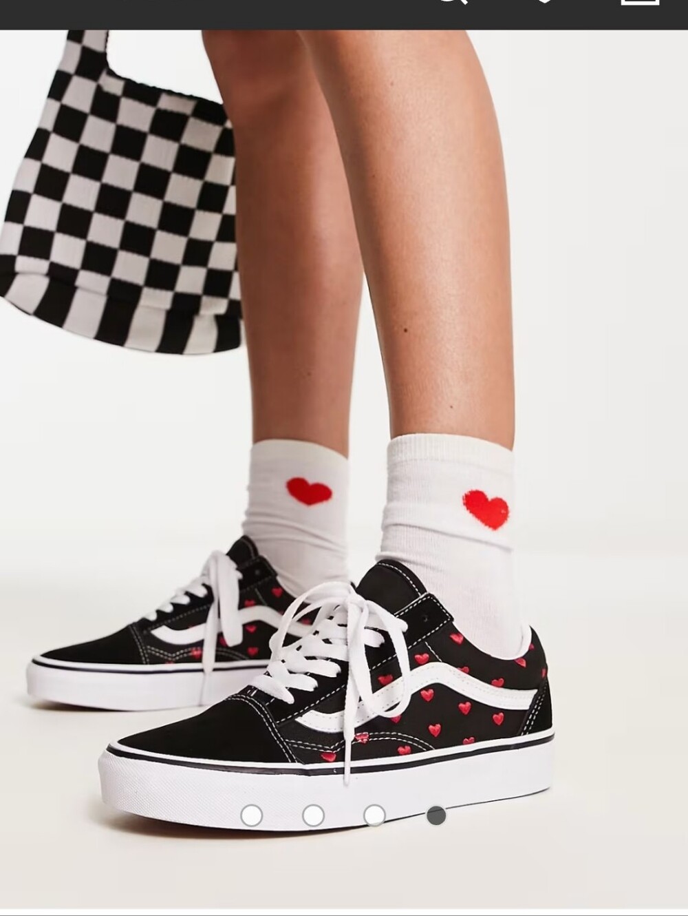 Vans Old Skool "Red Hot Hearts" Low Top Skate Shoes Size 7.5